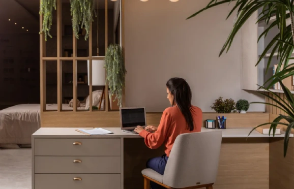 Cloffice: 4 inspirações para criar um escritório prático